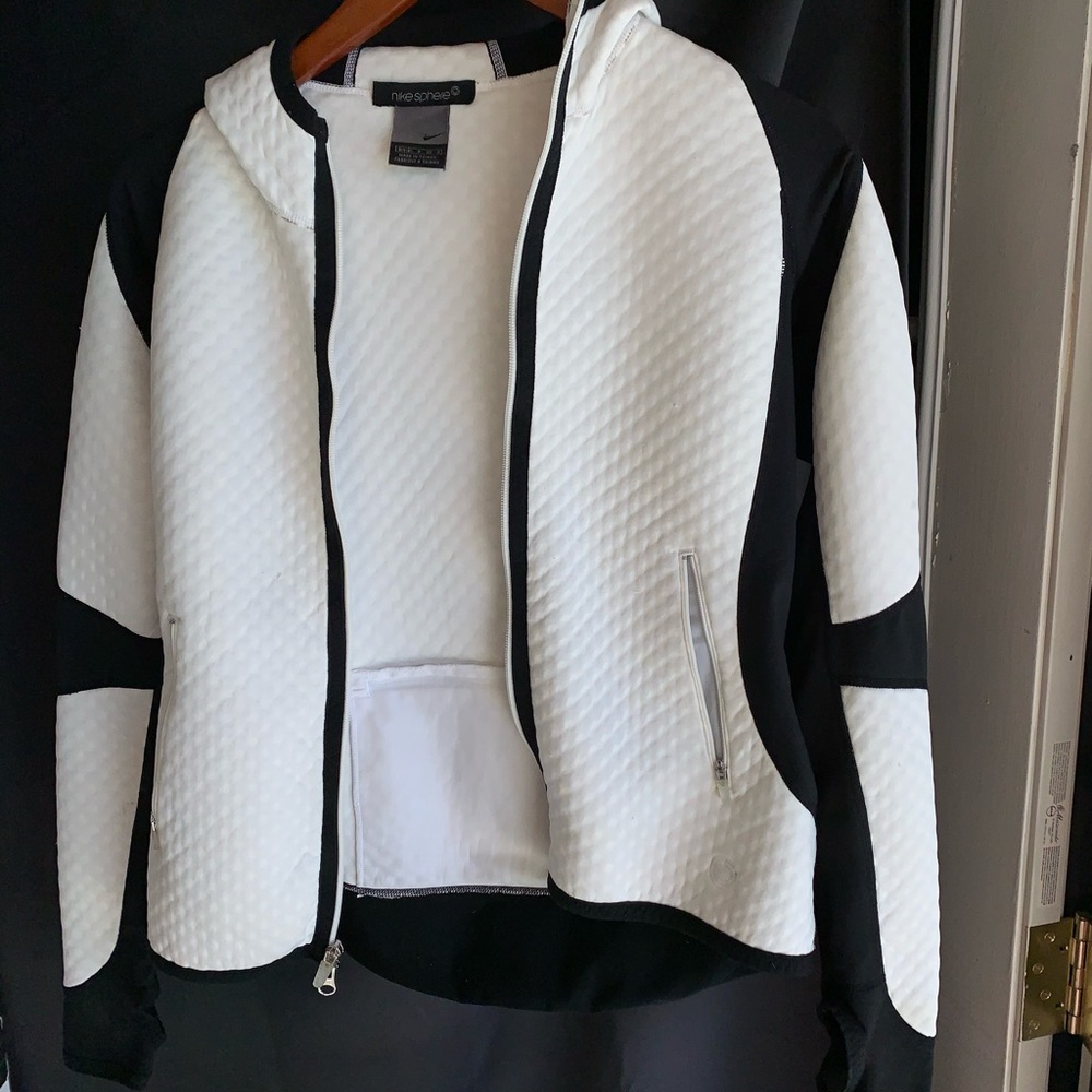 White & black zip up Nike Sphere jacket